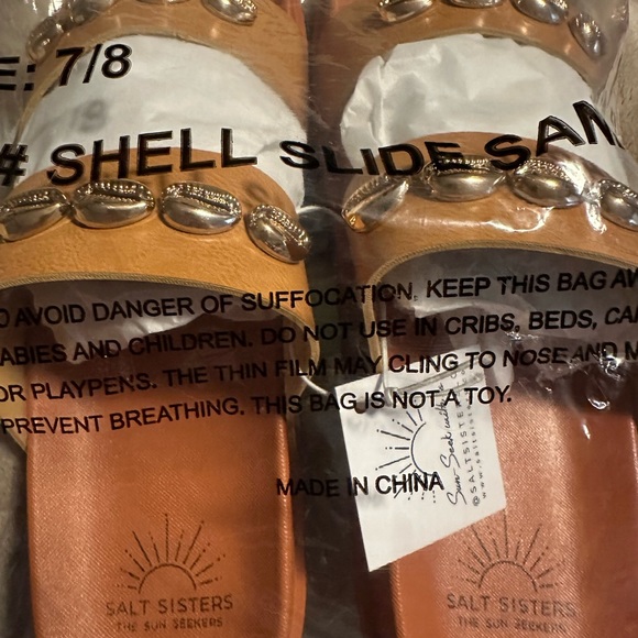 Brand New With Tags Salt Sisters Seashell Sandals - 7/8 - Picture 2 of 6